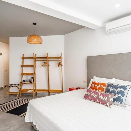 Hotel La Local House