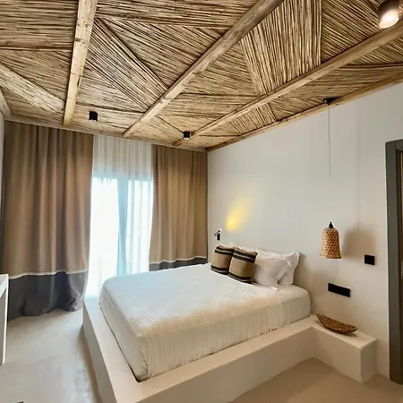 La Local House & Hotel *