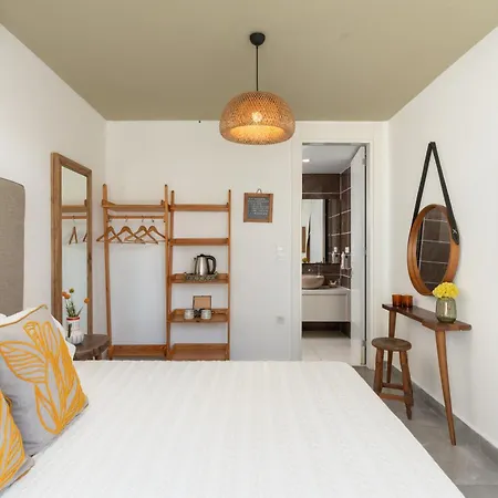 Ξενοδοχείο La Local Beach House Yalikavak *