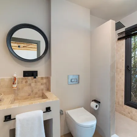 La Local Beach House Yalikavak Ξενοδοχείο