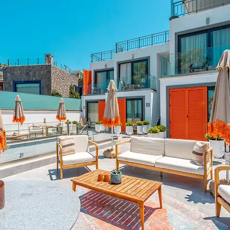 La Local Beach&hotel 3*