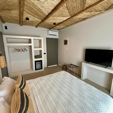 La Local Beach&hotel Yalikavak