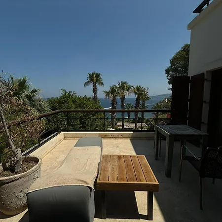 La Local Beach House Yalikavak Hotel Yalıkavak