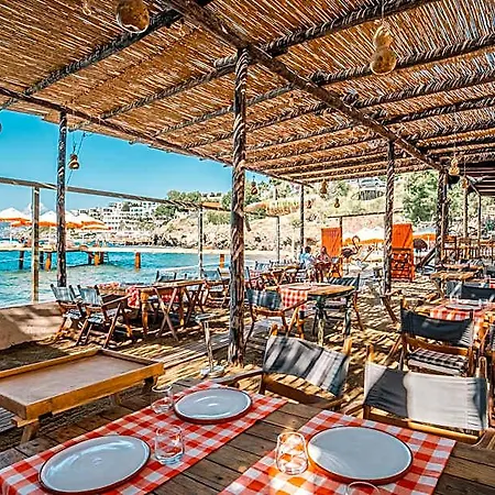 La Local Beach&hotel 3* 亚力卡瓦克