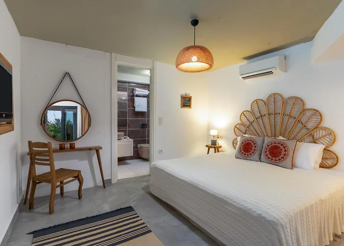 La Local Beach&hotel Hotel