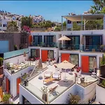 La Local Beach&hotel
